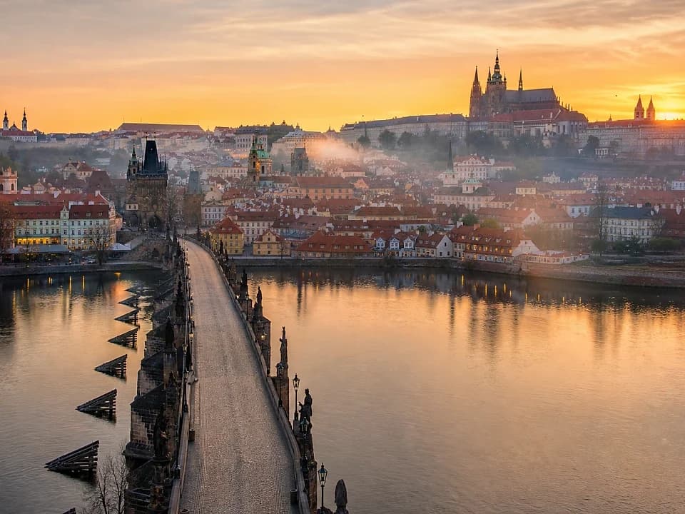Hear classical music experience in Prague